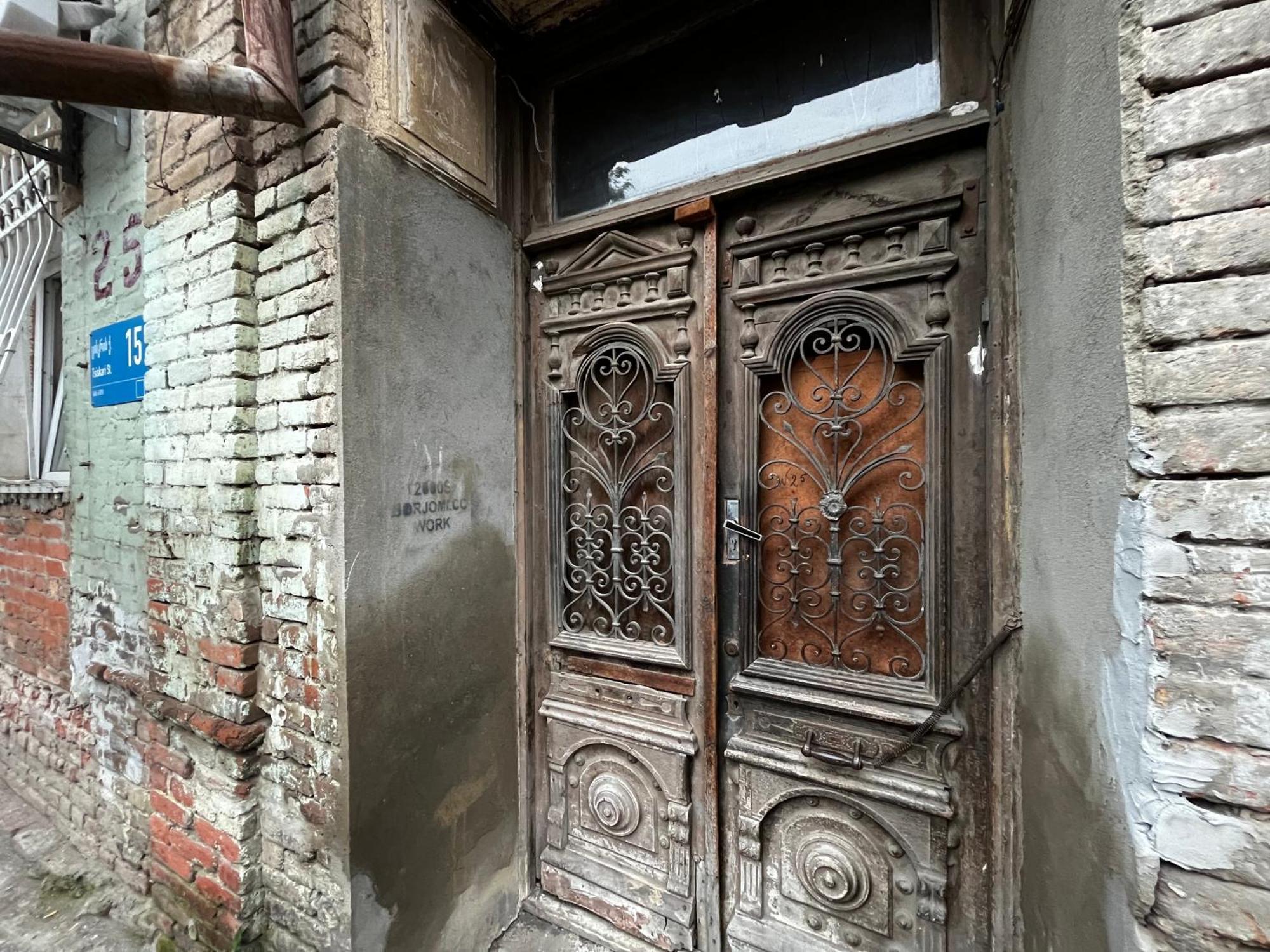 Sunny Apartments Tbilisi Exterior photo
